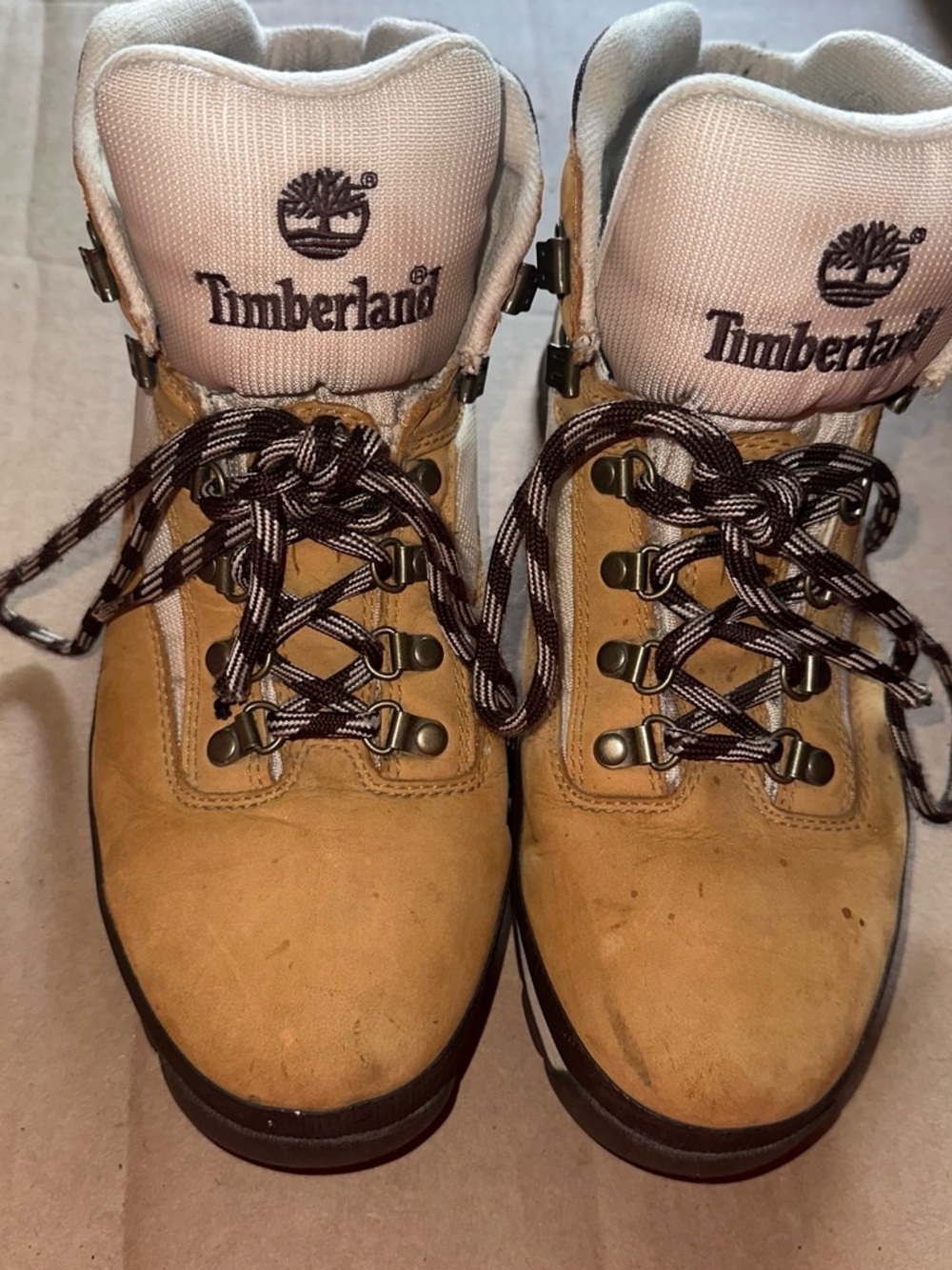 Timberland Wheat Nubuck Lace-Up Hiking Boots with Brown Accents Waterproof